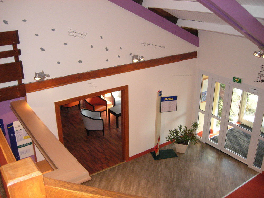 Hotel Bonanite Villers-Cotterêts Exteriör bild